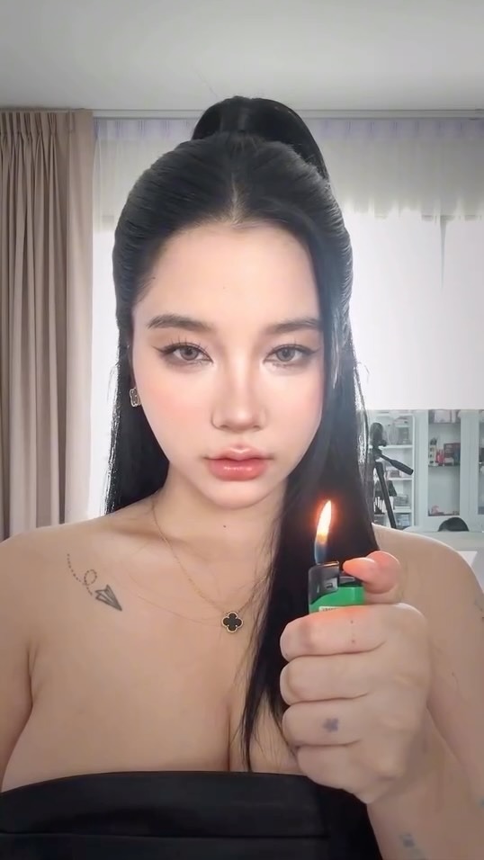 irisadamsone ไอดอลสาว 18+ หน้าหวานที่เปิดความร้อนแรงแบบไม่กั๊ก 23