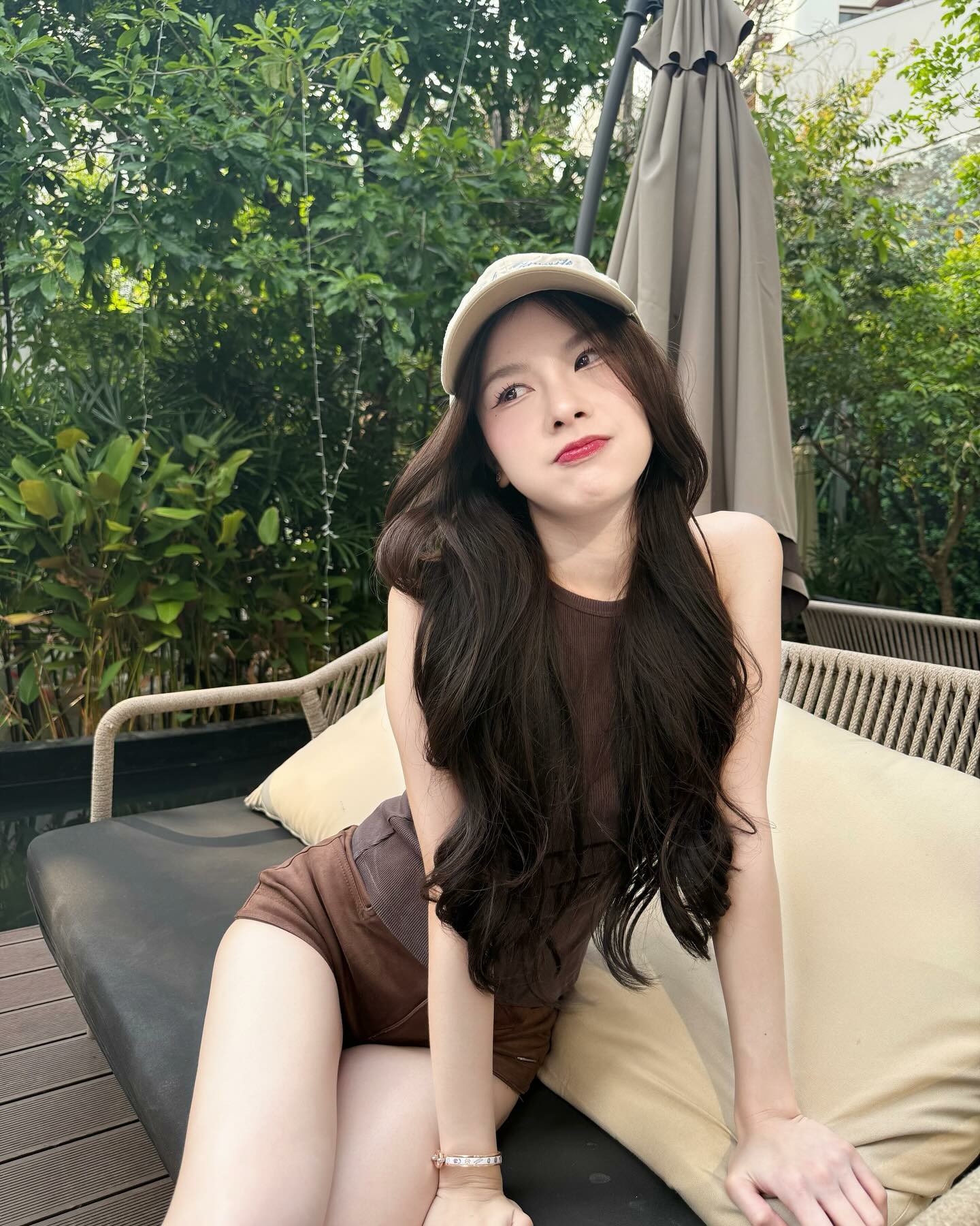 น้องหวาน รวีวรรณ vk สาวหมวยน่ารัก ยิ้มทีใจละลาย 12