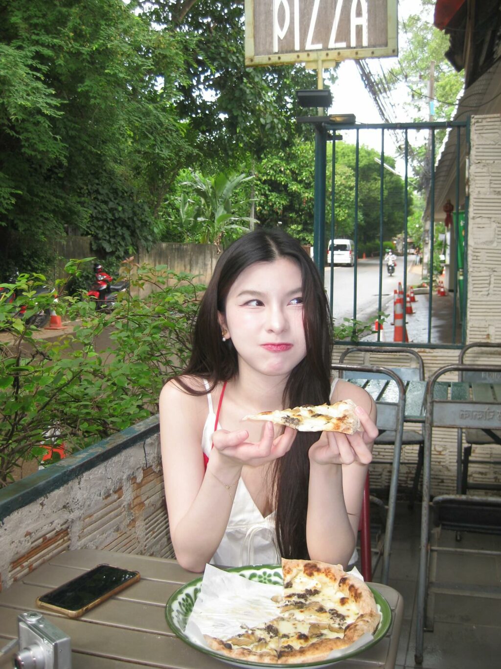 น้องหวาน รวีวรรณ vk สาวหมวยน่ารัก ยิ้มทีใจละลาย 21