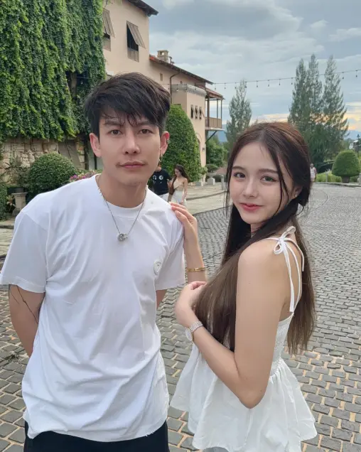 น้องน้ำแฟนครูเต้ย กับ ครูเต้ย อภิวัฒน์